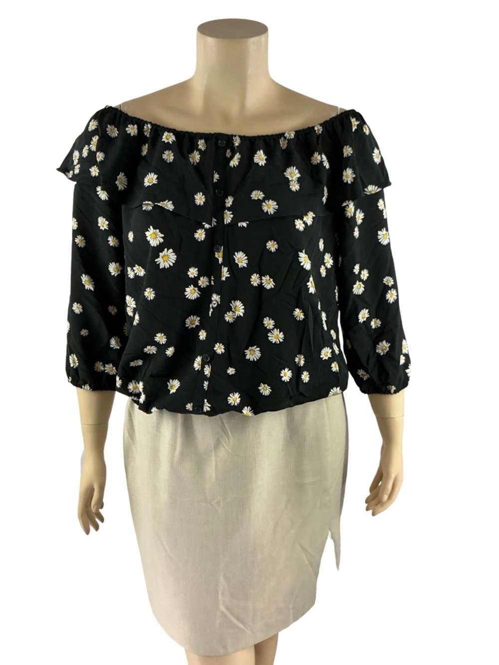 Sanctuary Black Daisy Off Shoulder Ruffle Blouse Size XXL